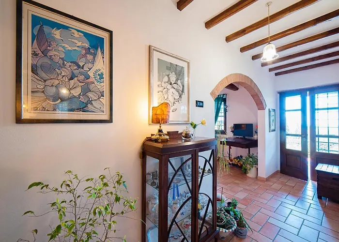 Semesterbostad Villa Belvedere Mare E Ulivi By Nicola Real Estate *