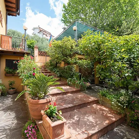 Pace E Relax, Wonderful Villa, Versilia Sea View Массароза